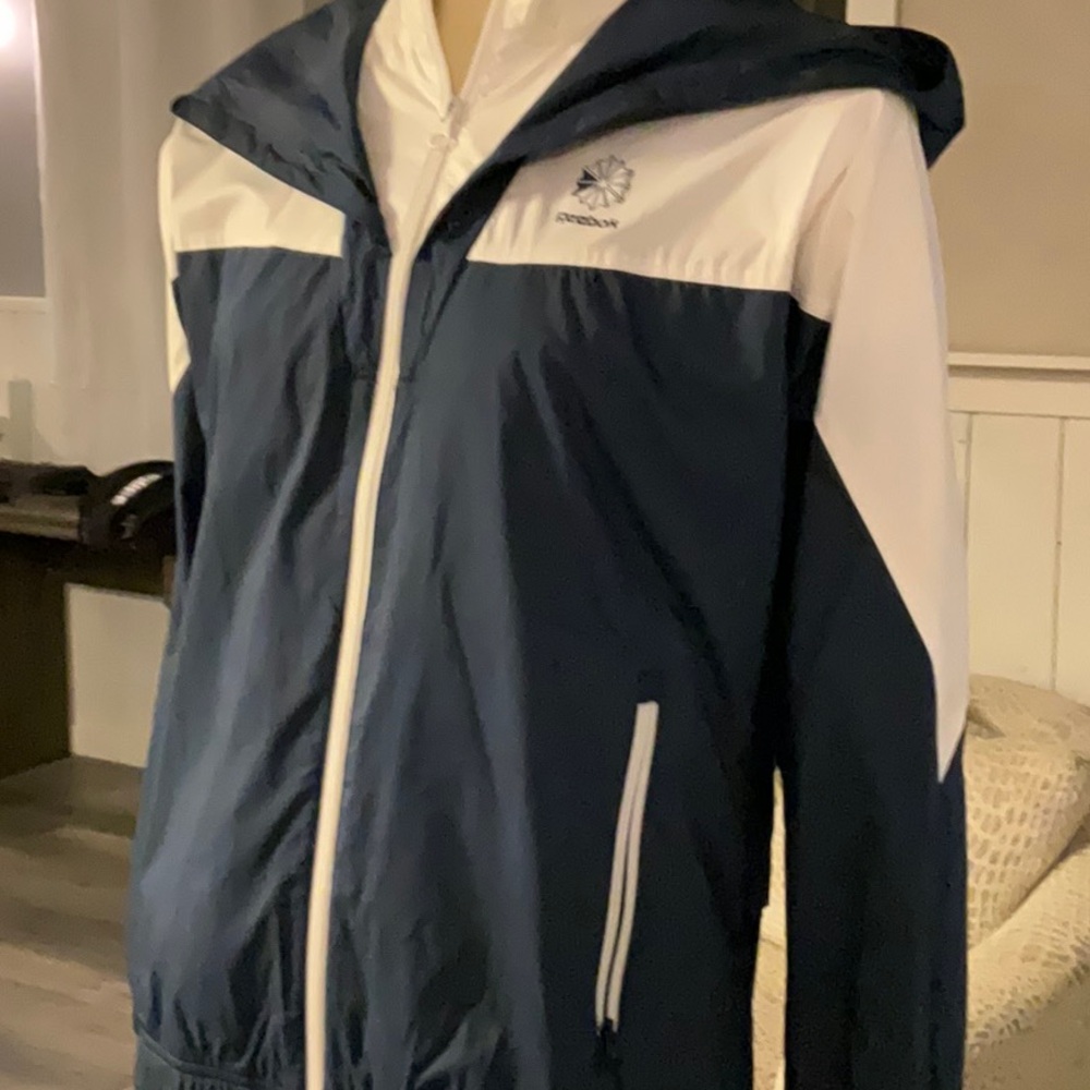 Reebok jacket - Picture 2 of 7